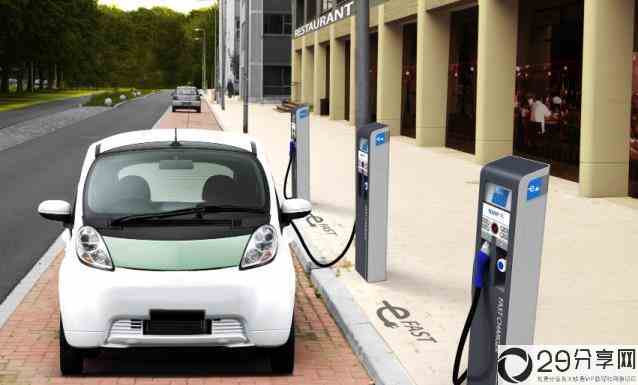新能源汽车电池寿命(新能源汽车电池寿命和价格是多少)